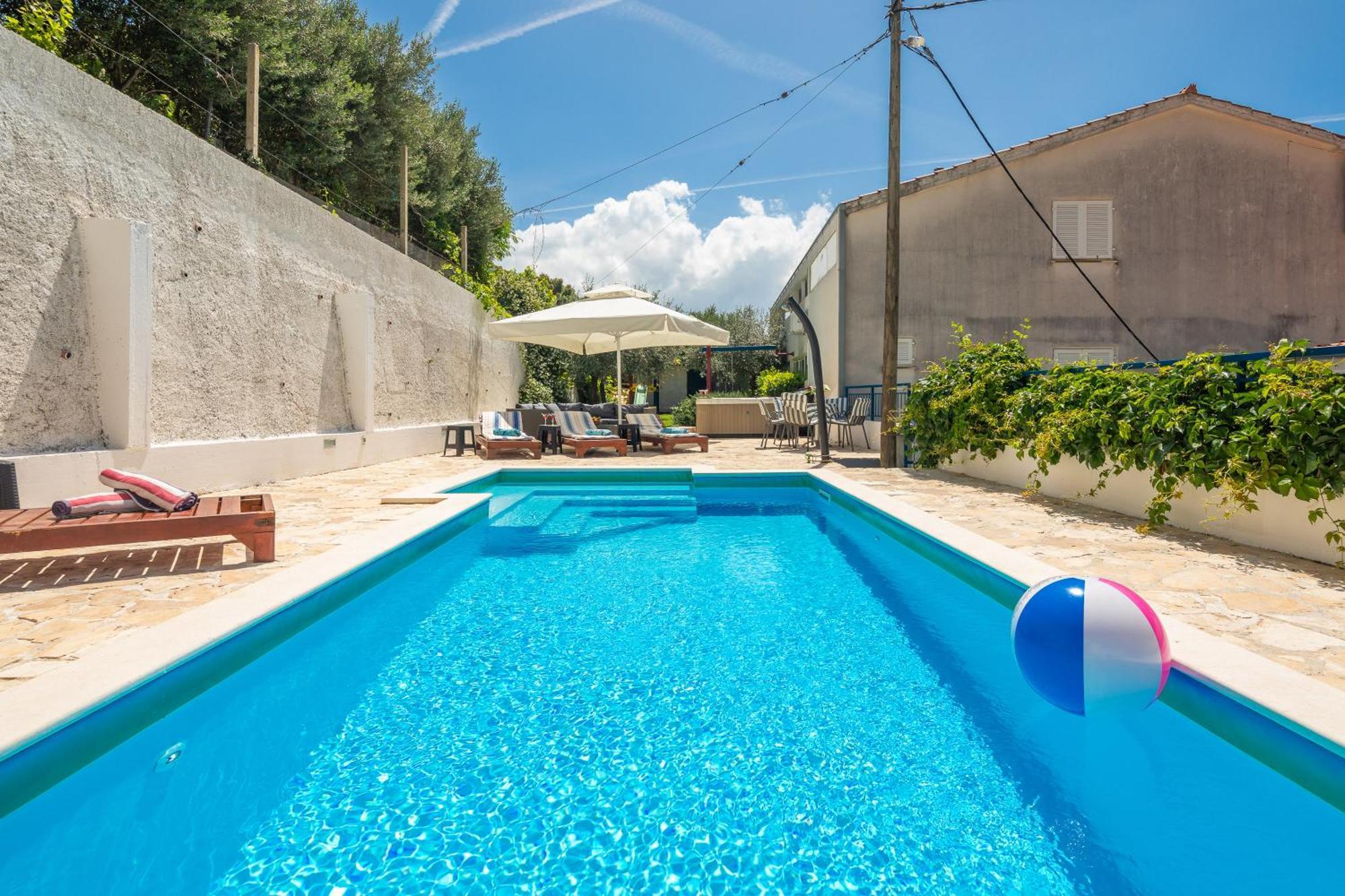 Caleta Seaview Suites II - Pool & Jacuzzi Локва Рогозница Екстериор снимка